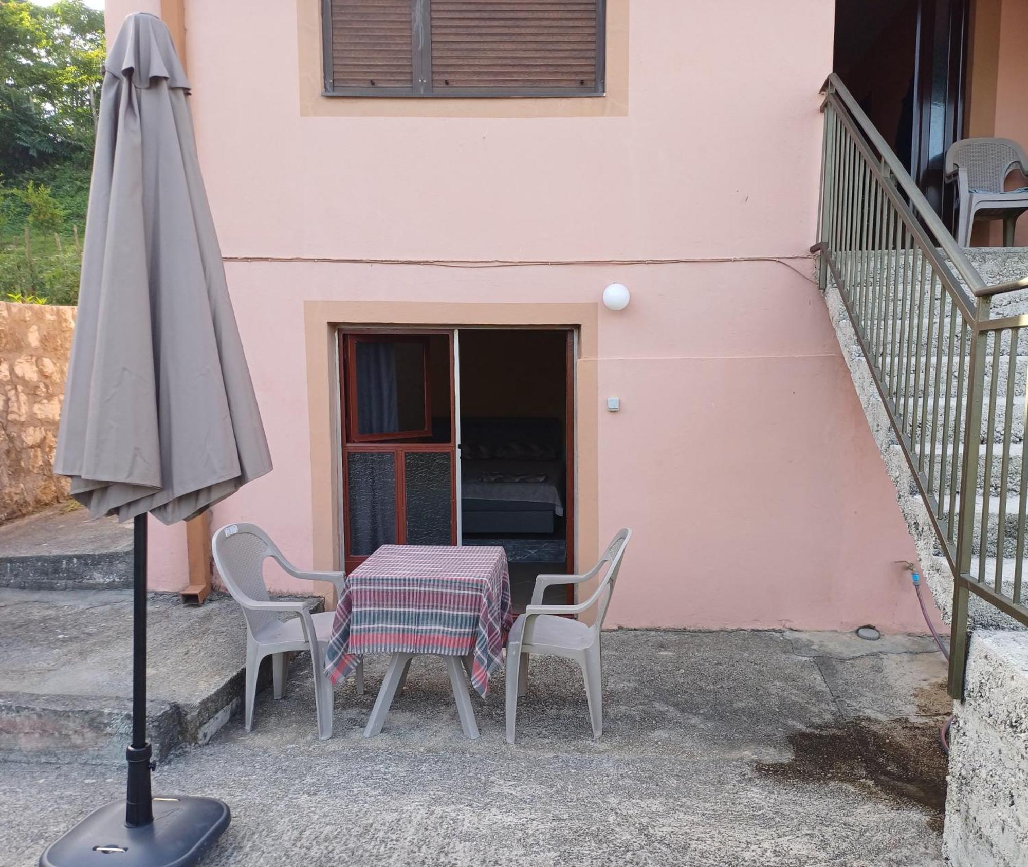 Apartman Pavle Virpazar Bagian luar foto